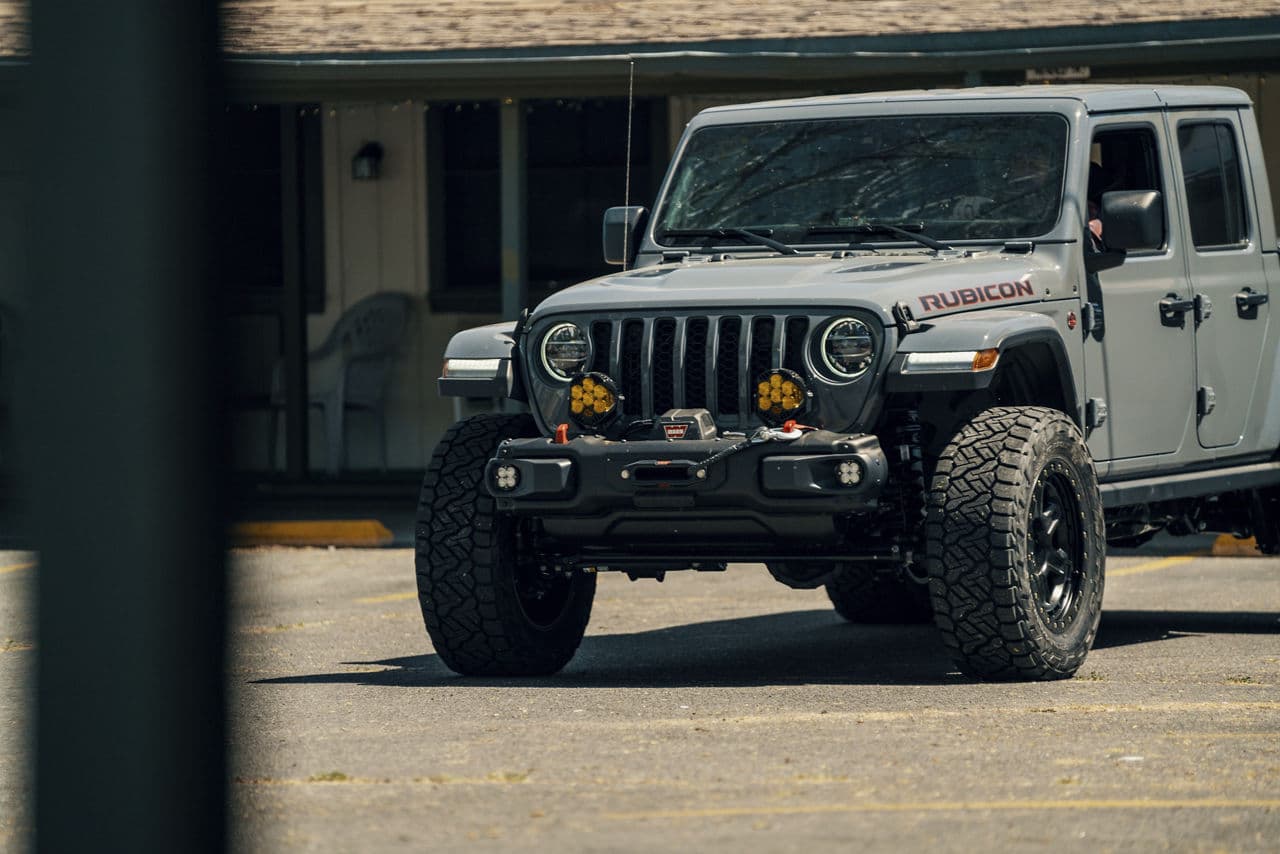 Rear view of 2020 Jeep Gladiator with wheels