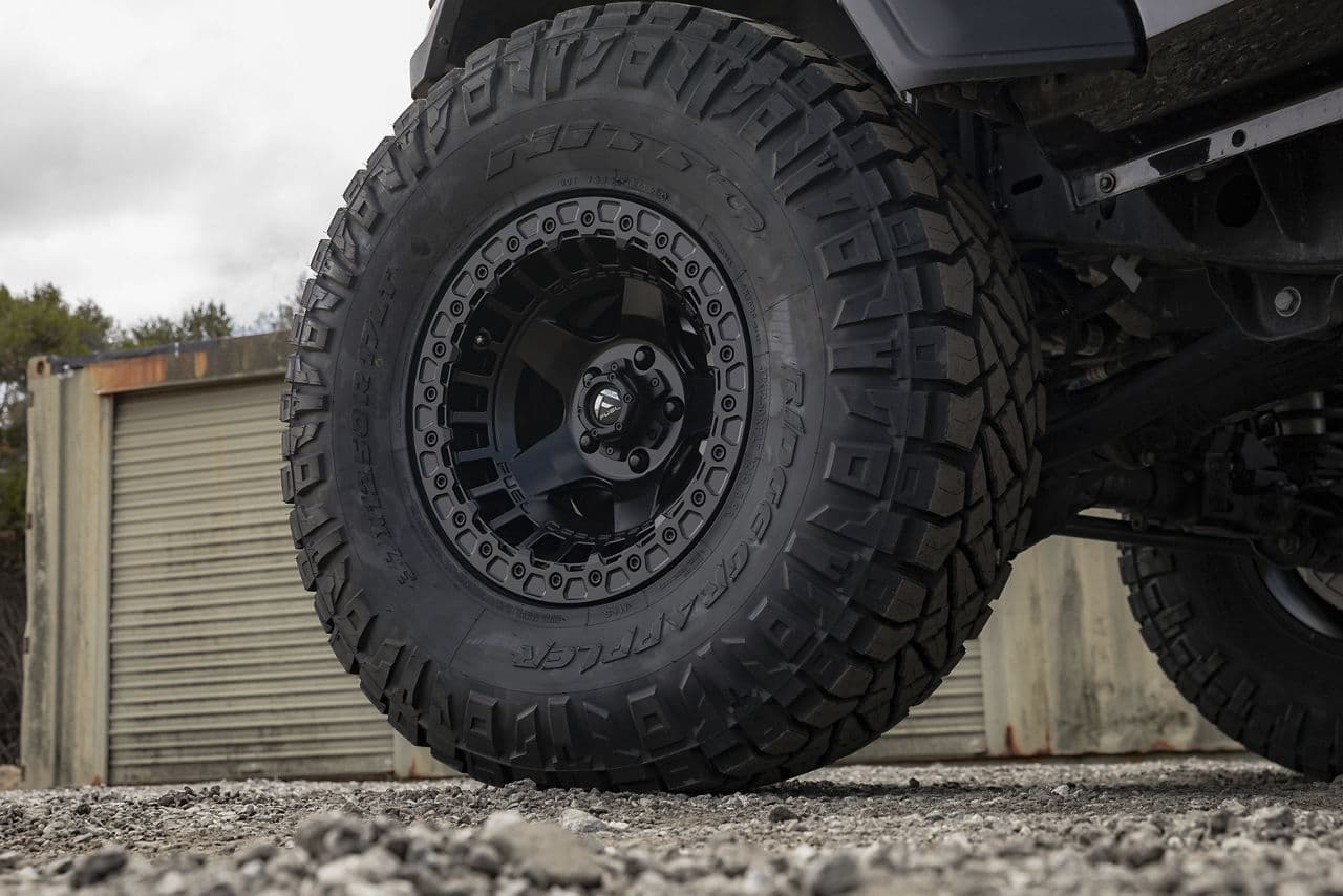 Rear view of 2020 Jeep Gladiator with wheels