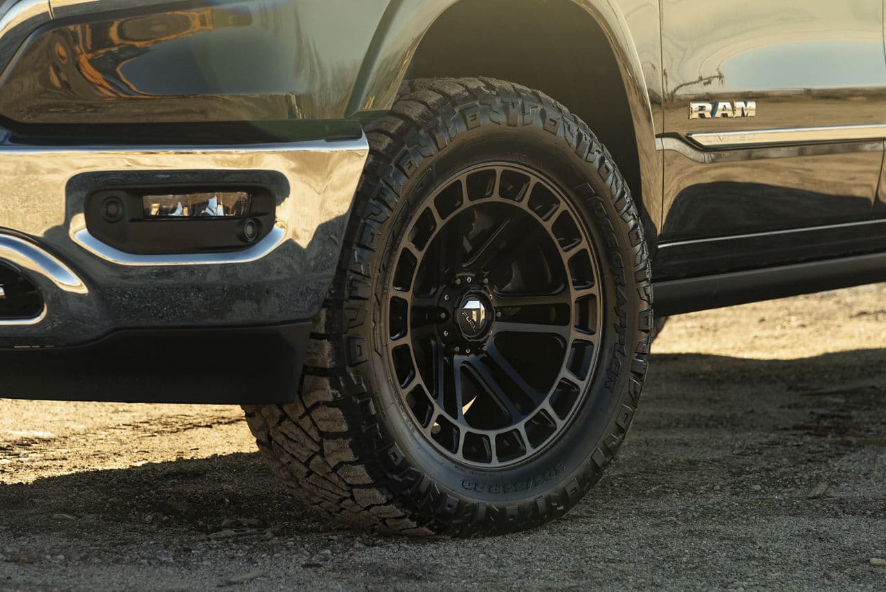 Side profile of 2020 Ram 1500 with wheels