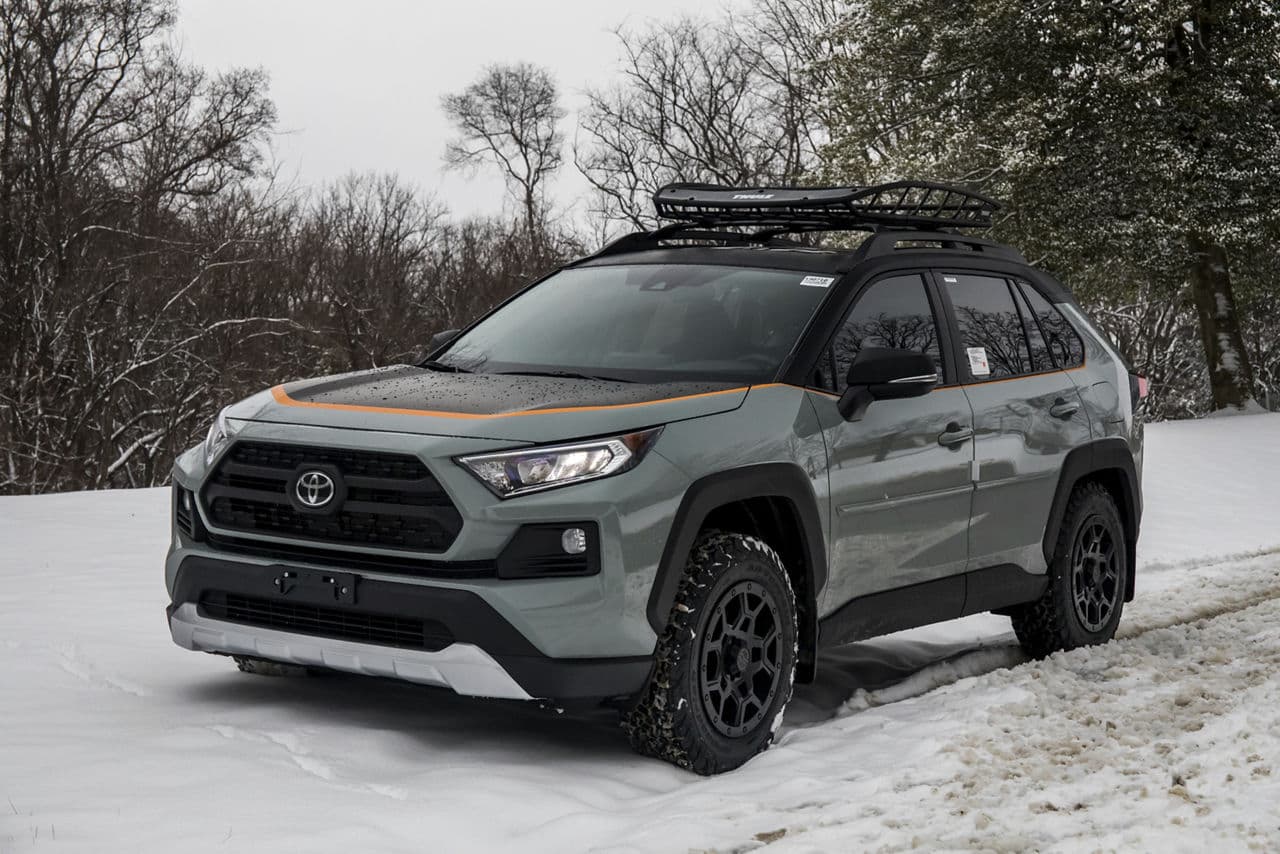 Detail view of 2020 Toyota RAV4 with wheels
