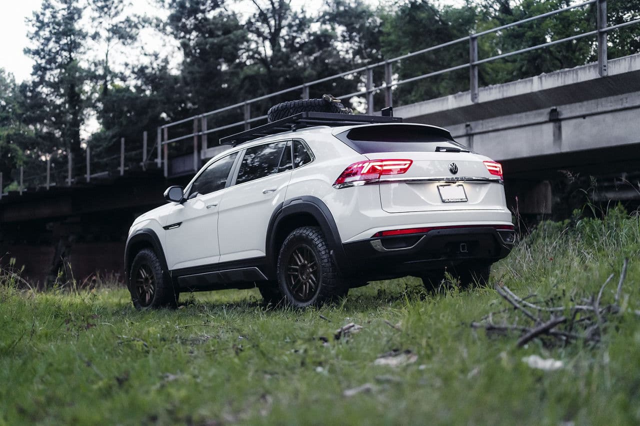 Rear view of 2020 Volkswagen Atlas Cross Sport with wheels