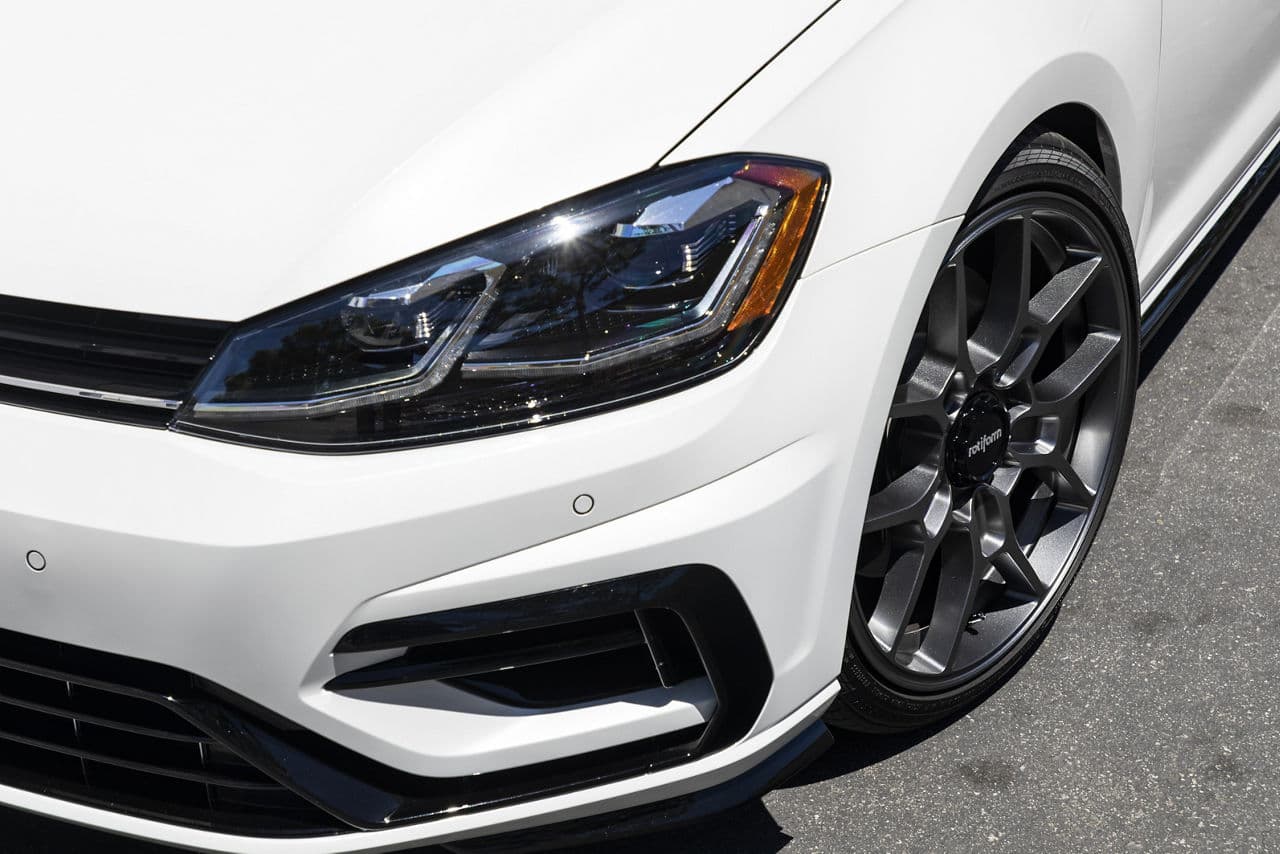 Detail view of 2020 Volkswagen Golf R with wheels