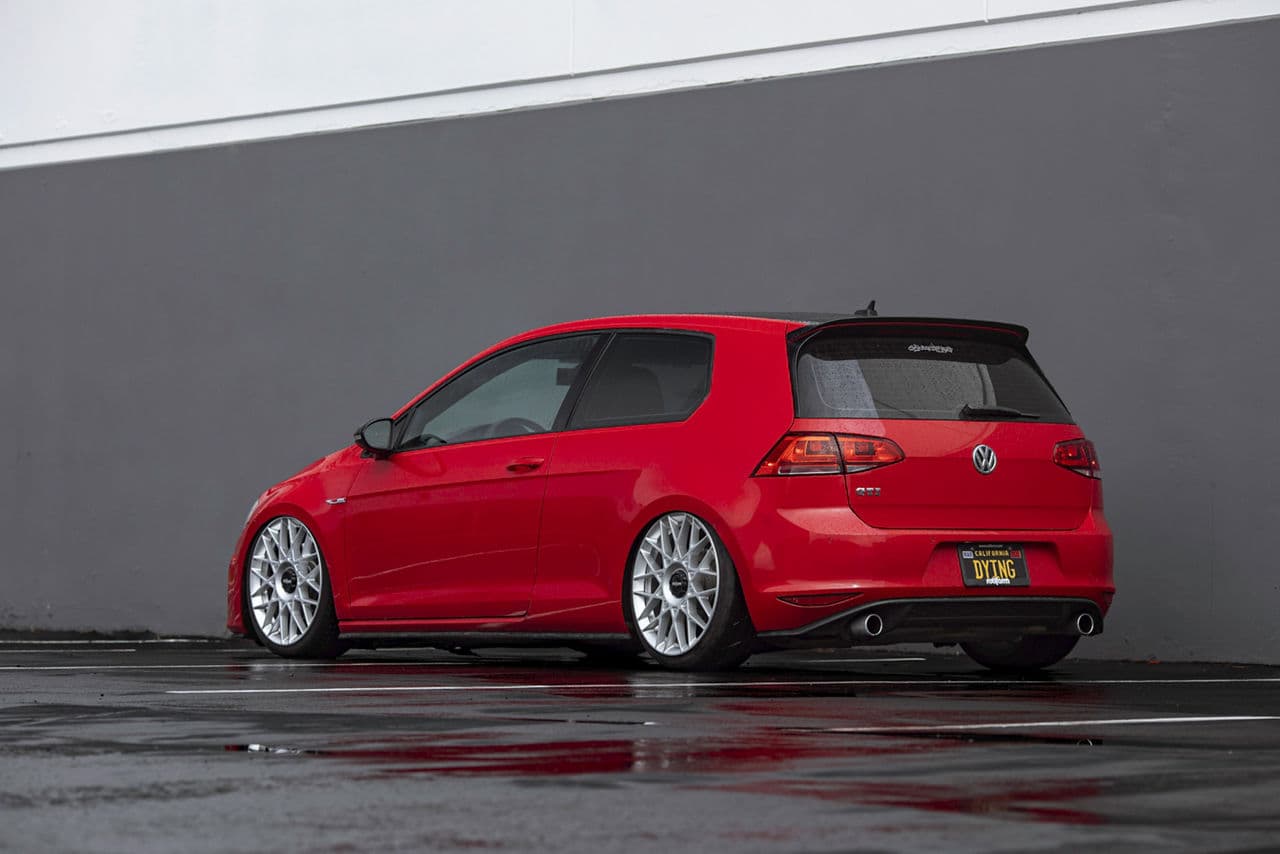 Rear view of 2020 Volkswagen Golf with wheels