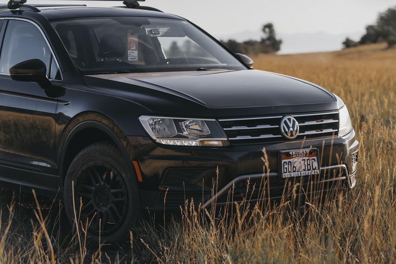 Rear view of 2020 Volkswagen Tiguan with wheels