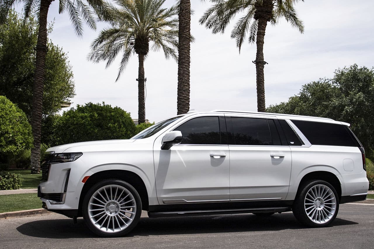 Front view of 2021 Cadillac Escalade with wheels