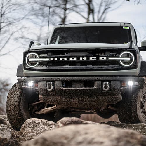 Detail view of 2021 Ford Bronco with wheels