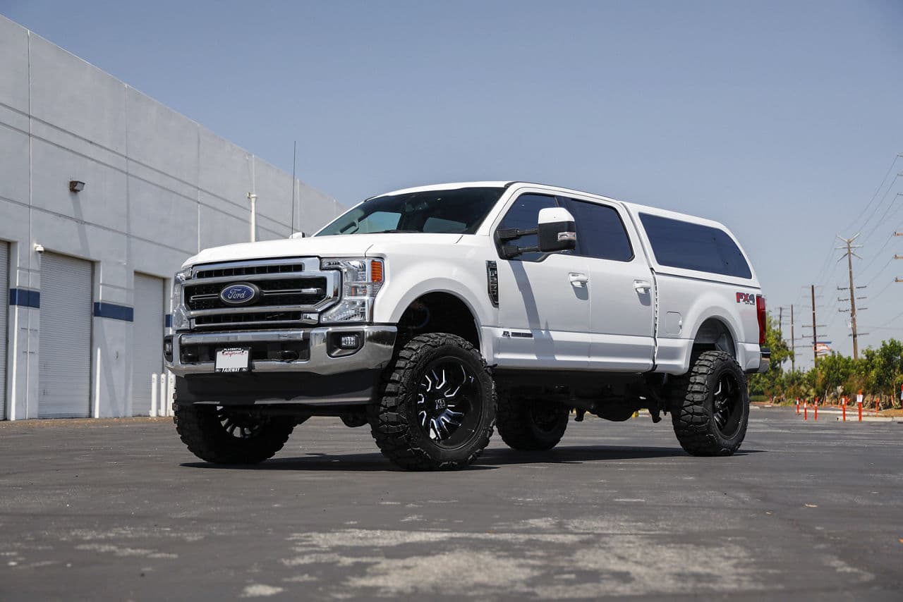 Rear view of 2021 Ford F250 with truck suv wheels