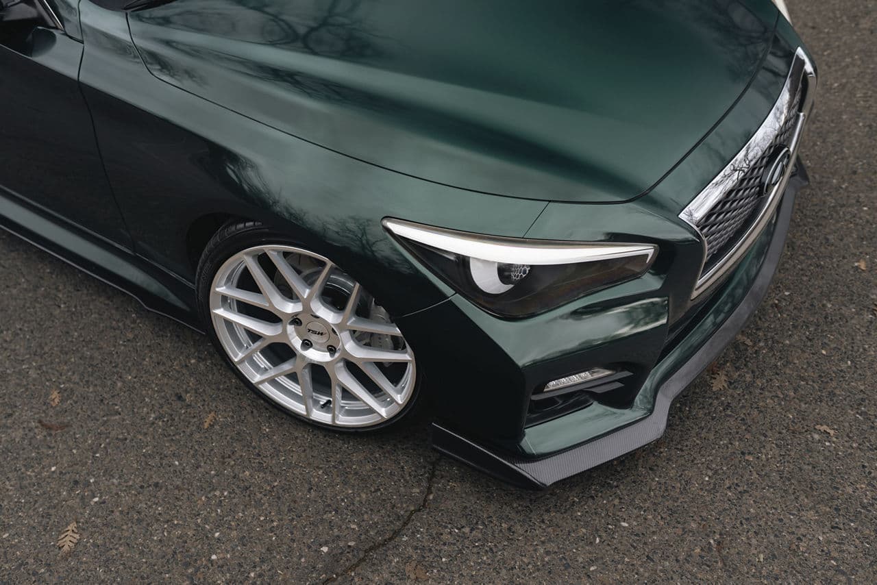Interior of 2021 Infiniti Q50 with wheels