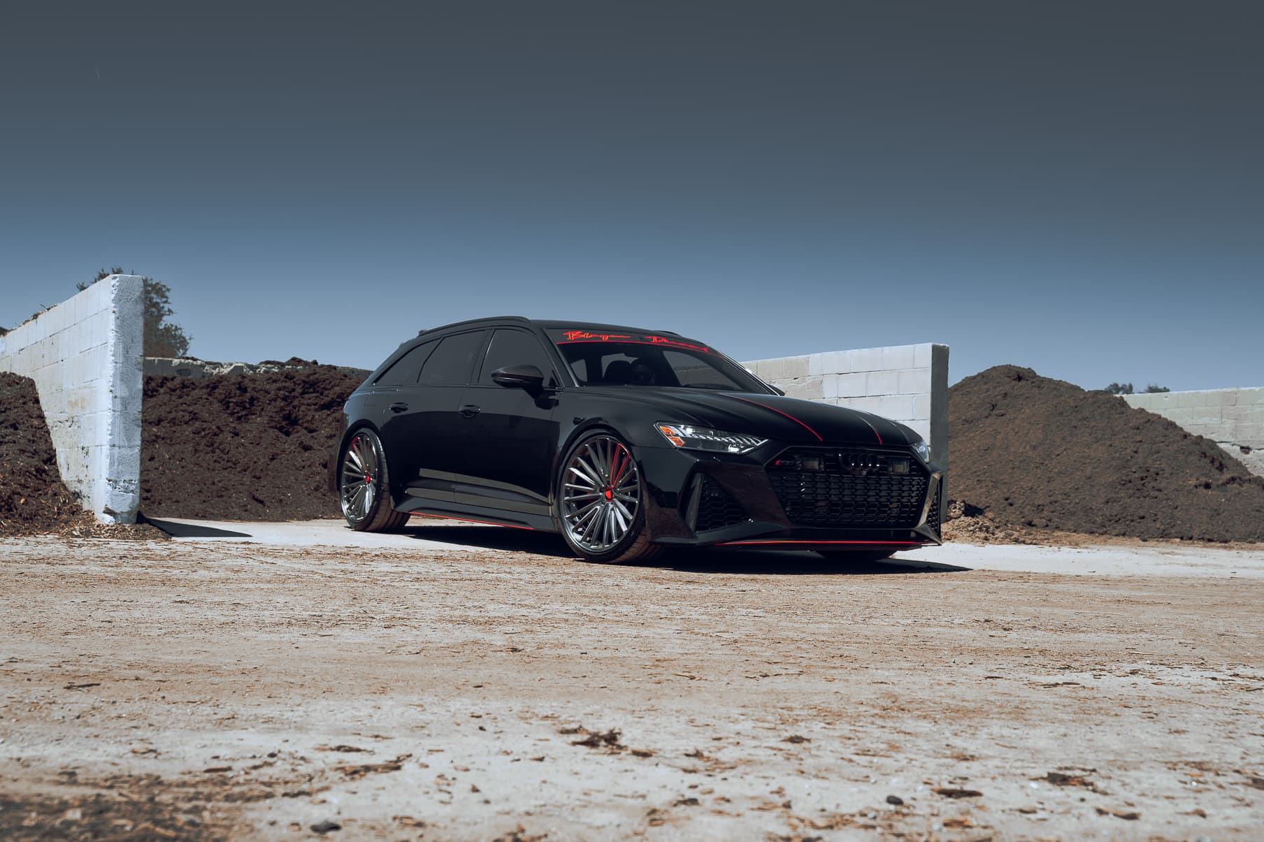 2022 Audi RS6 — wheels, side profile