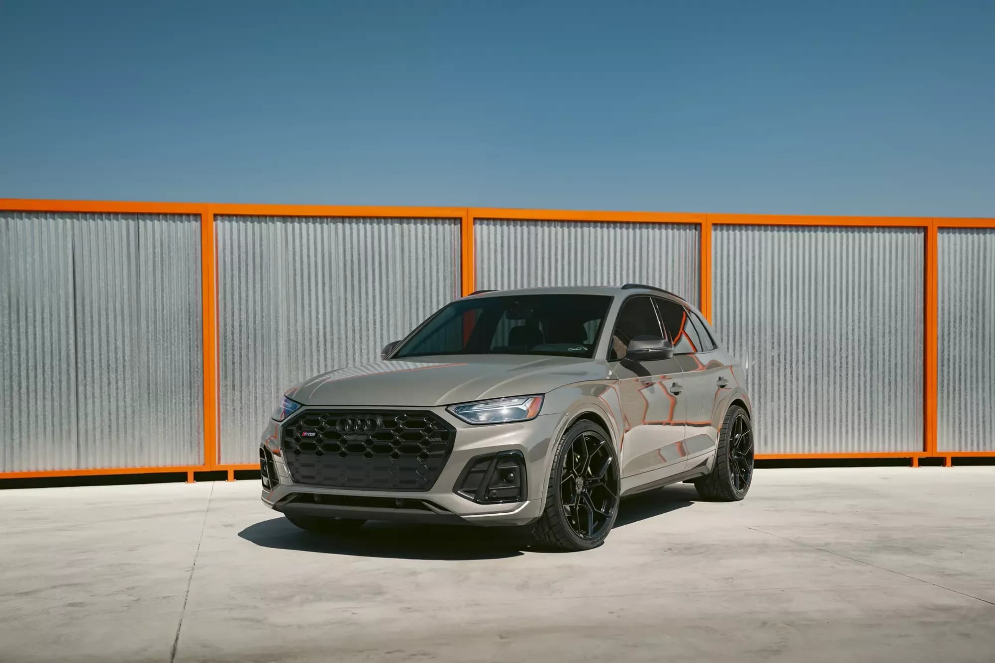 2022 Audi SQ5 — wheels, rear view