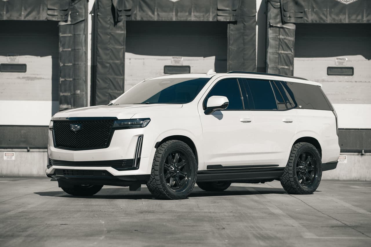 Front view of 2022 Cadillac Escalade with truck suv wheels