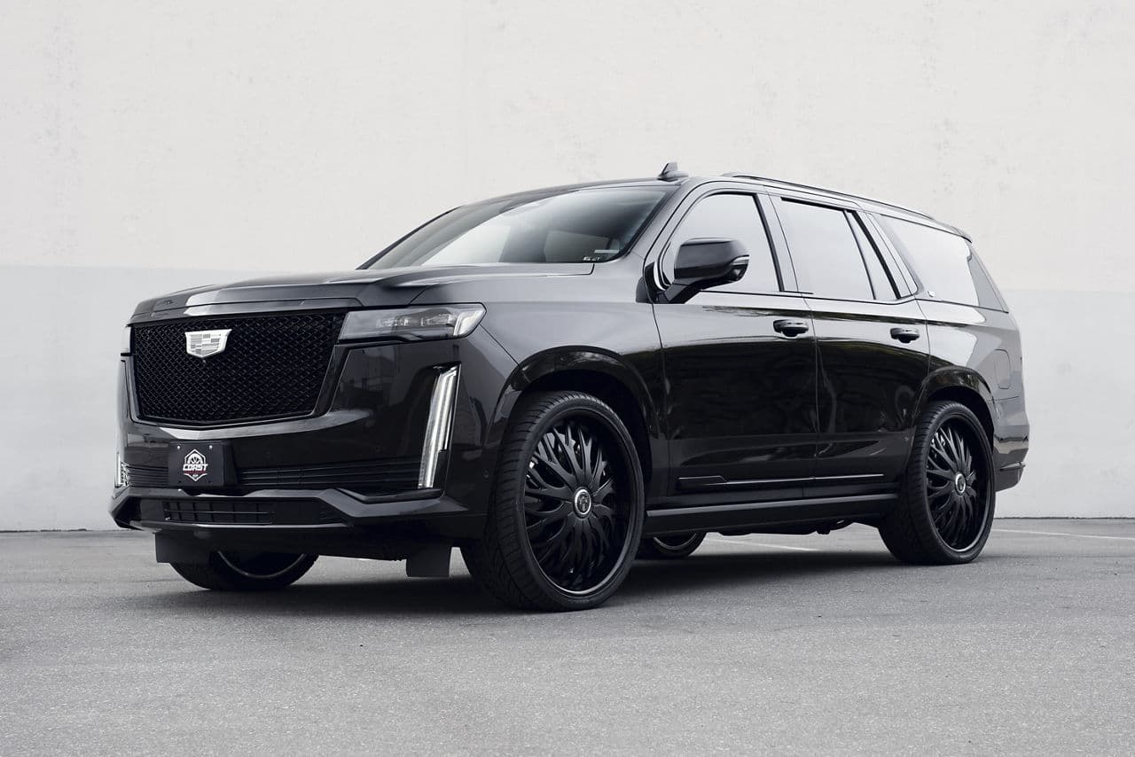 Front view of 2022 Cadillac Escalade with wheels
