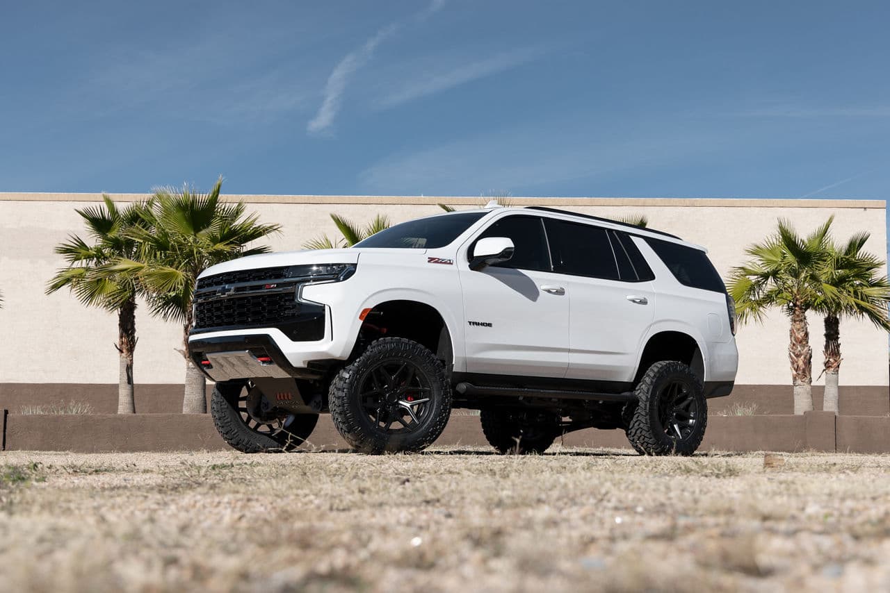 Front view of 2022 Chevrolet Tahoe with wheels