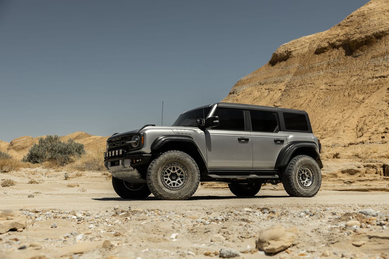 Side profile of 2022 Ford Bronco Raptor with truck suv wheels