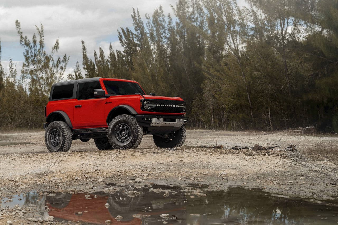 Rear view of 2022 Ford Bronco with wheels