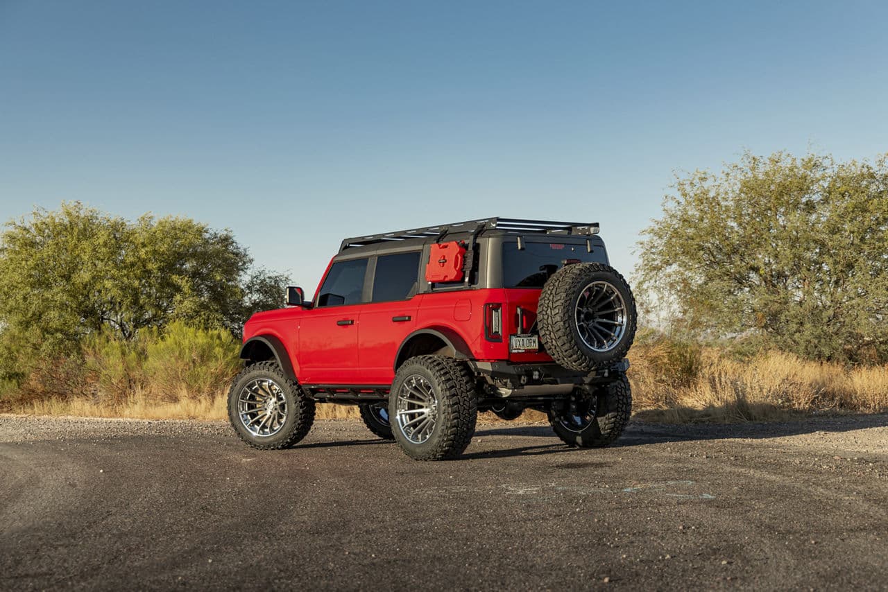 Front view of 2022 Ford Bronco with wheels