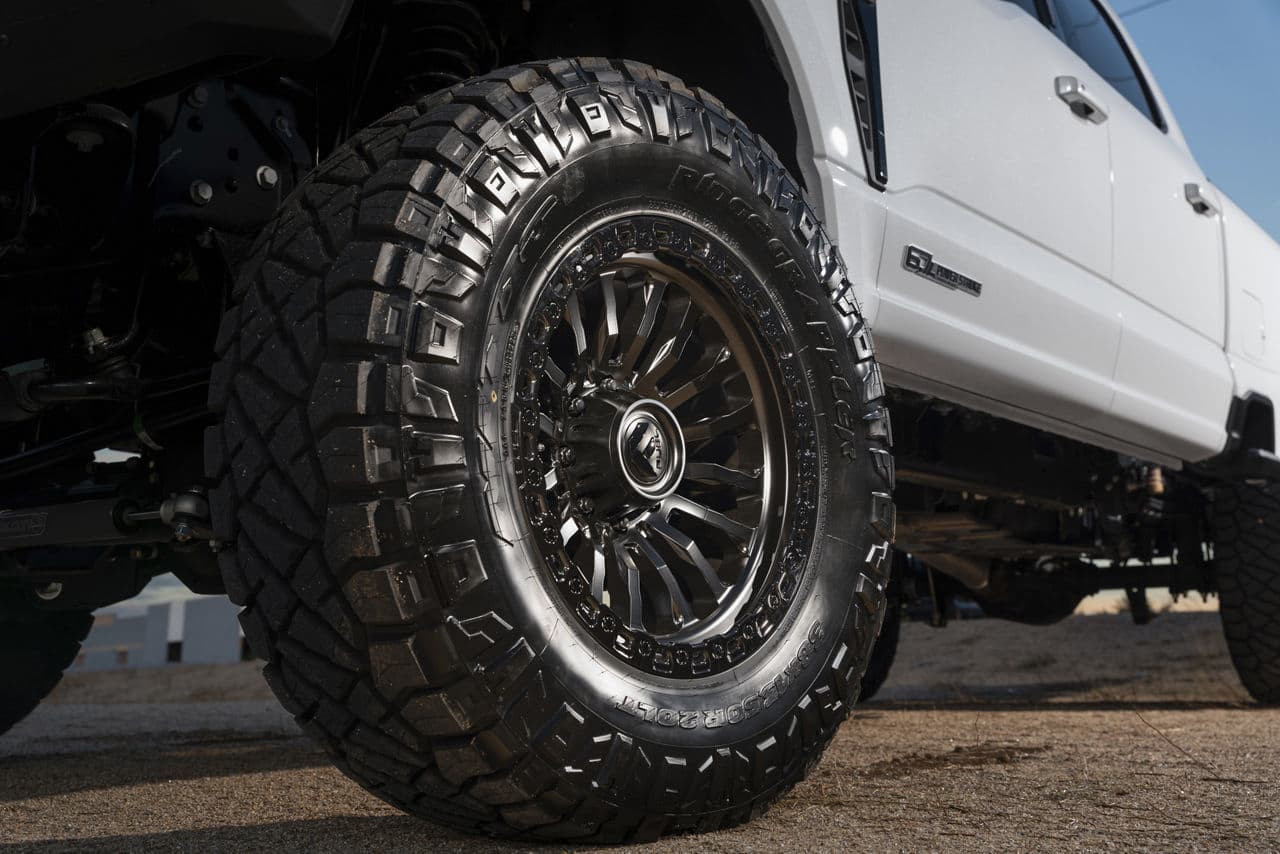 Interior of 2022 Ford F250 Super Duty with truck and suv wheels