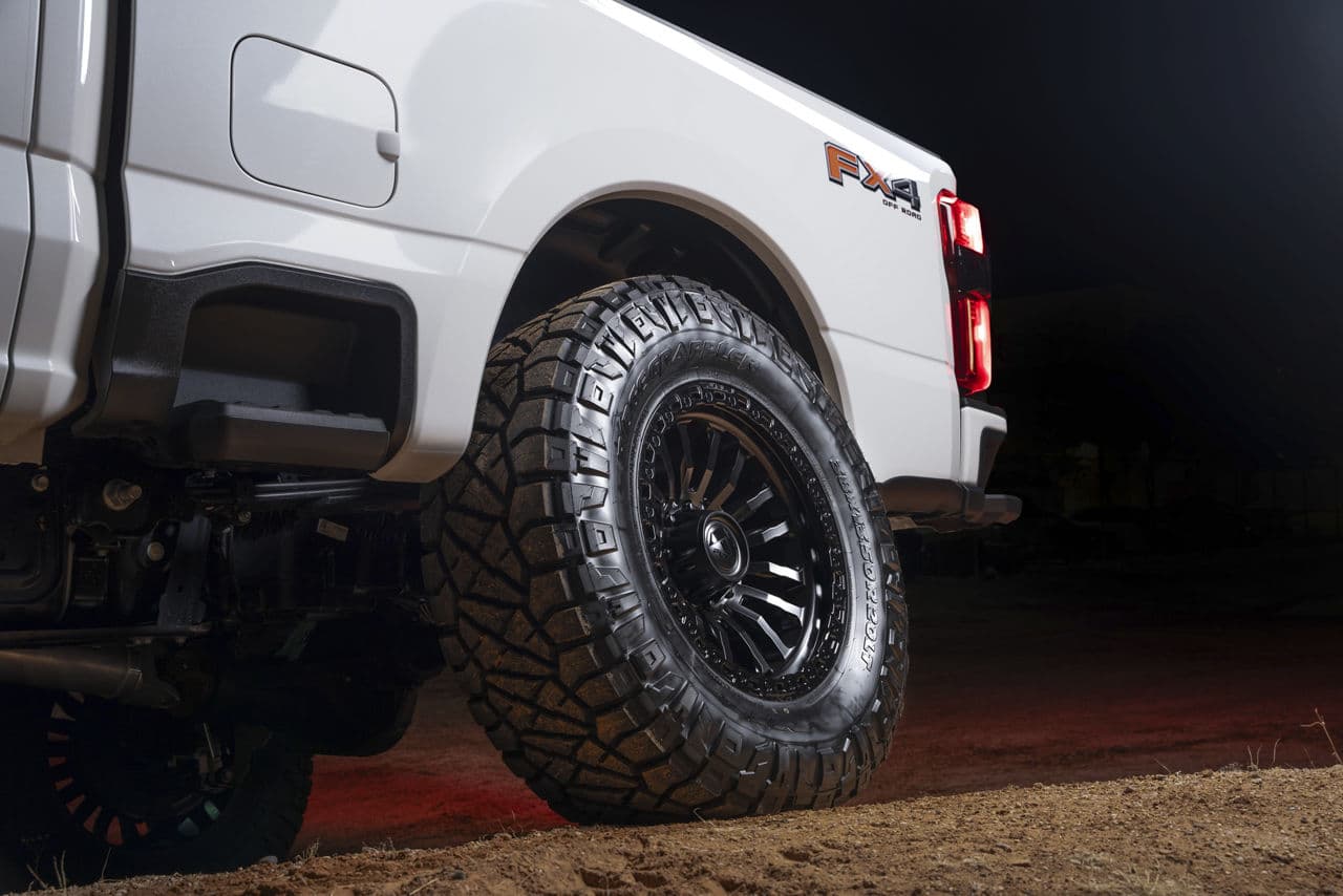 Detail view of 2022 Ford F250 Super Duty with truck and suv wheels