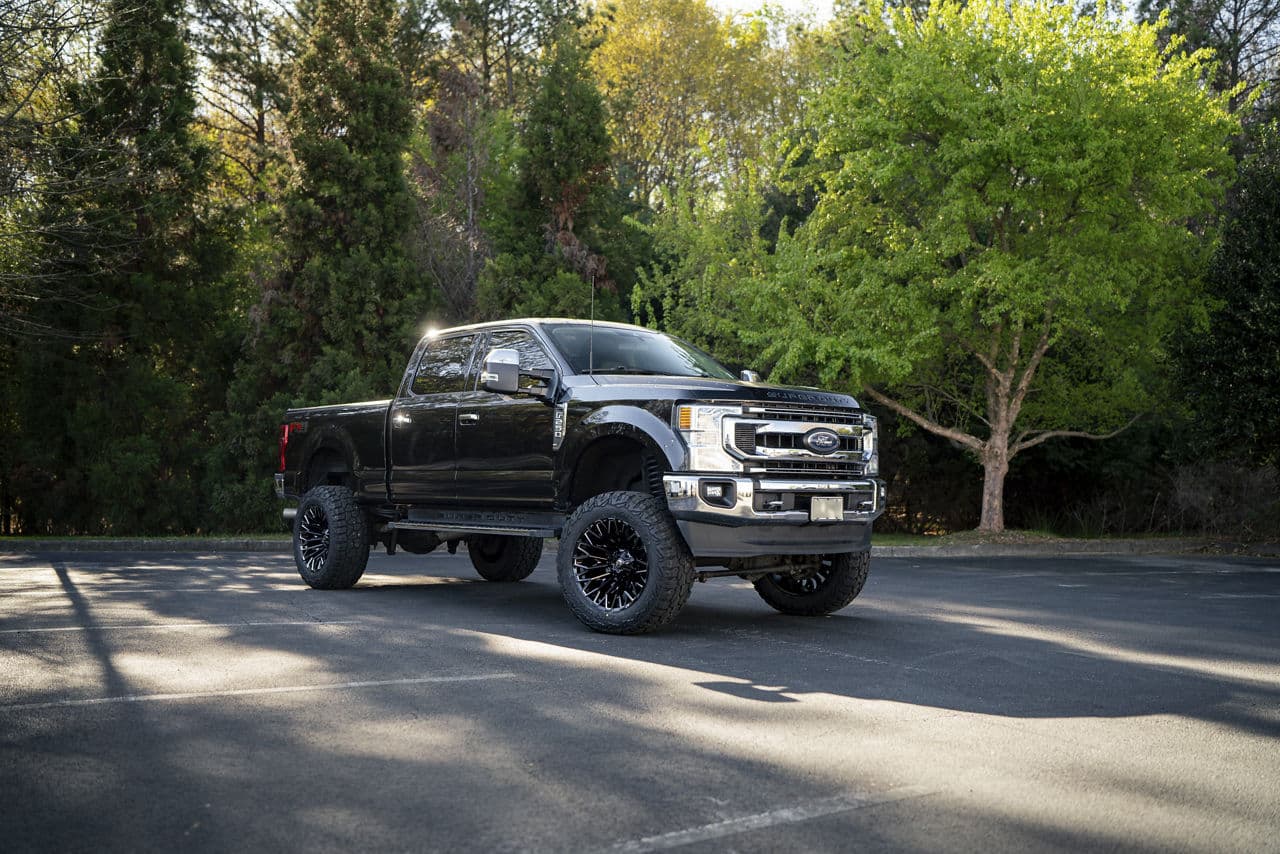 Front view of 2022 Ford F250 with truck suv wheels