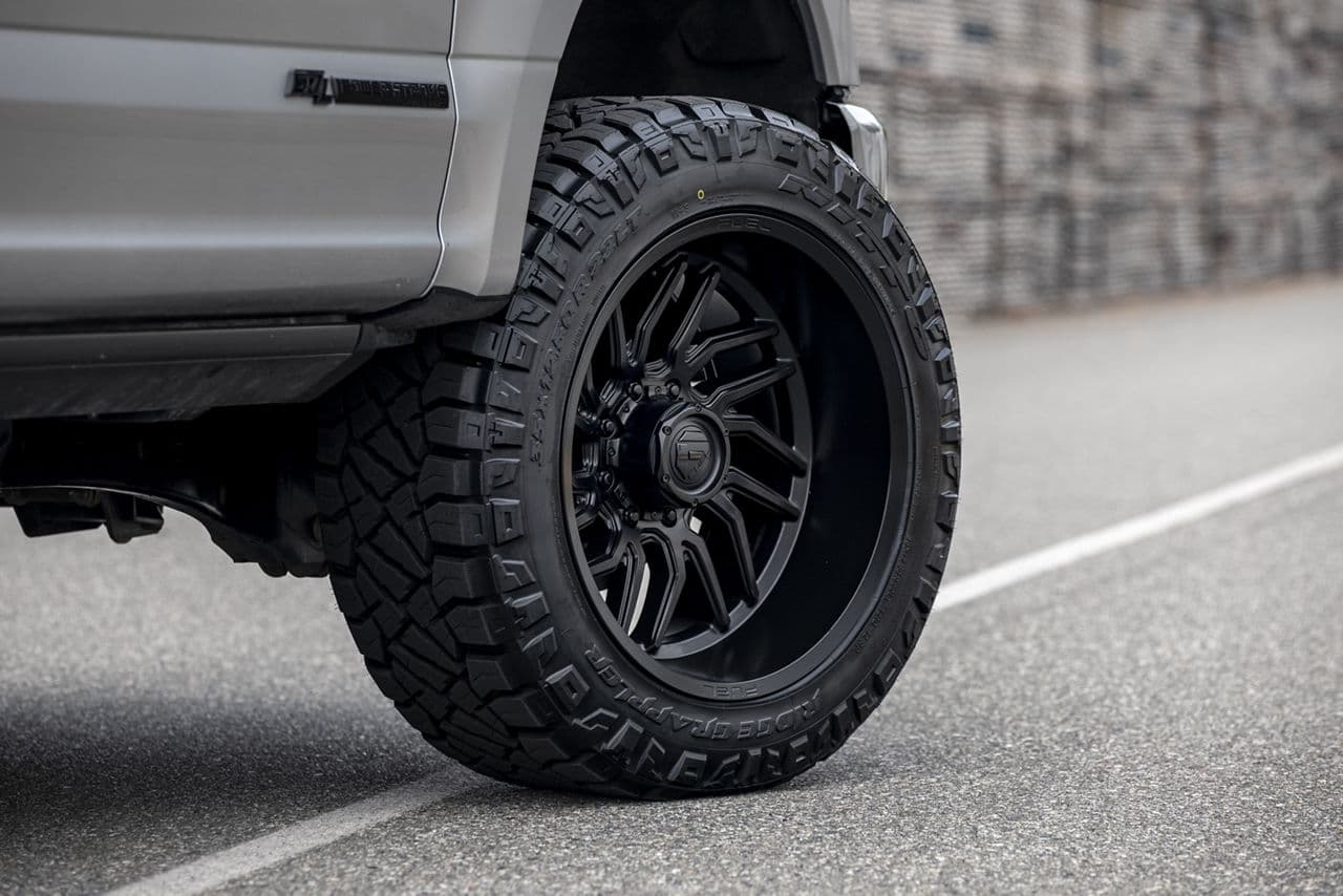 Detail view of 2022 Ford F350 Super Duty with truck suv wheels