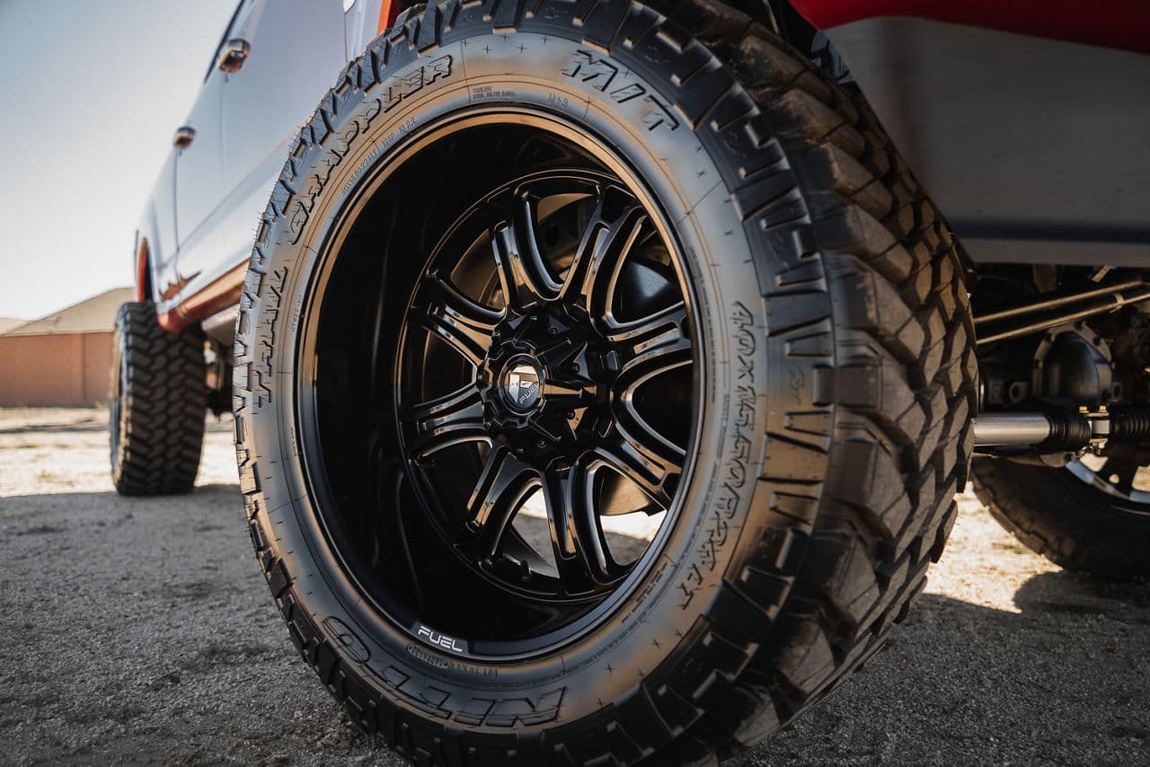 Detail view of 2022 Ford F350 with truck suv wheels