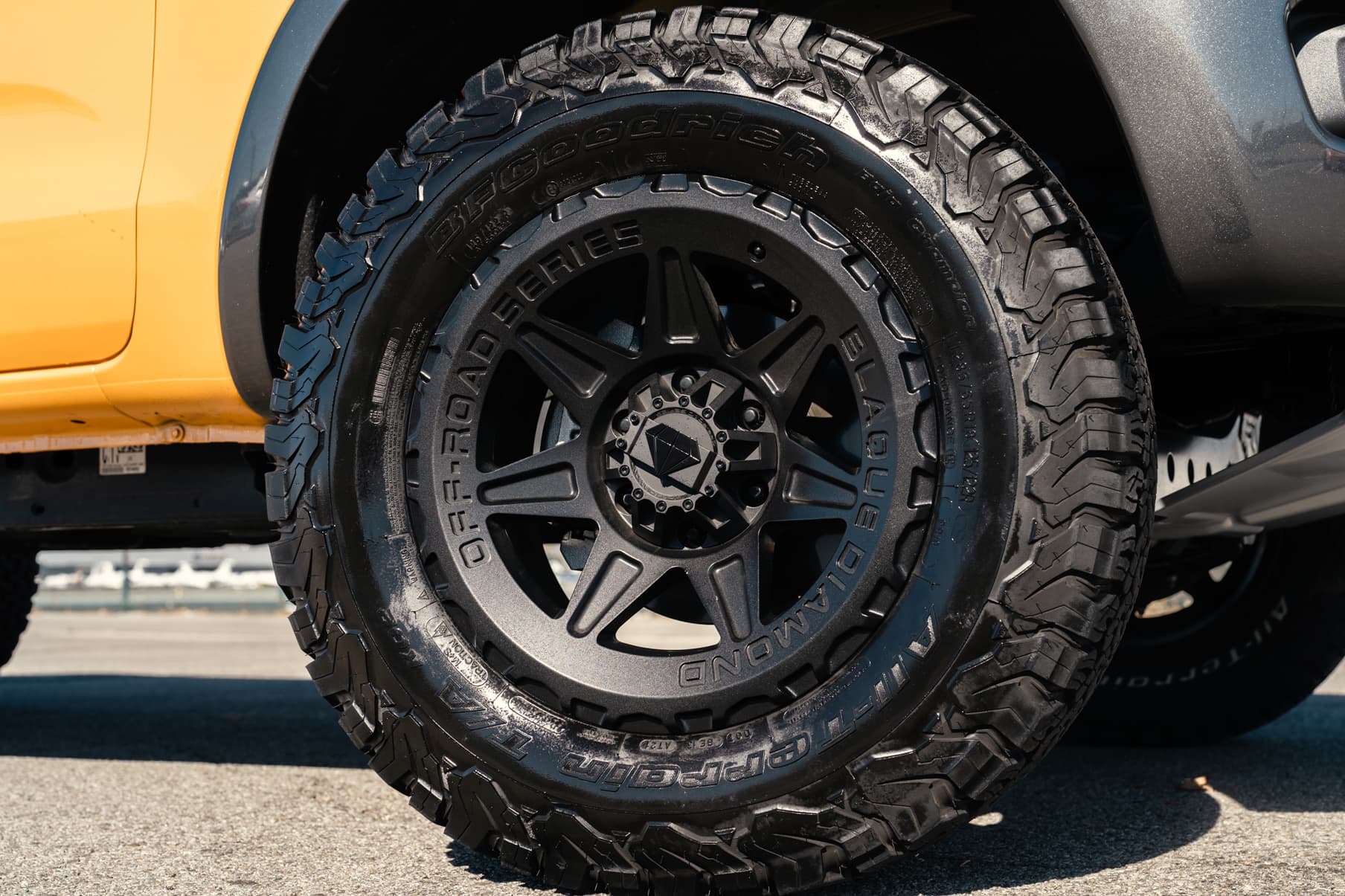 2022 Ford Ranger Lariat — custom build, detail view