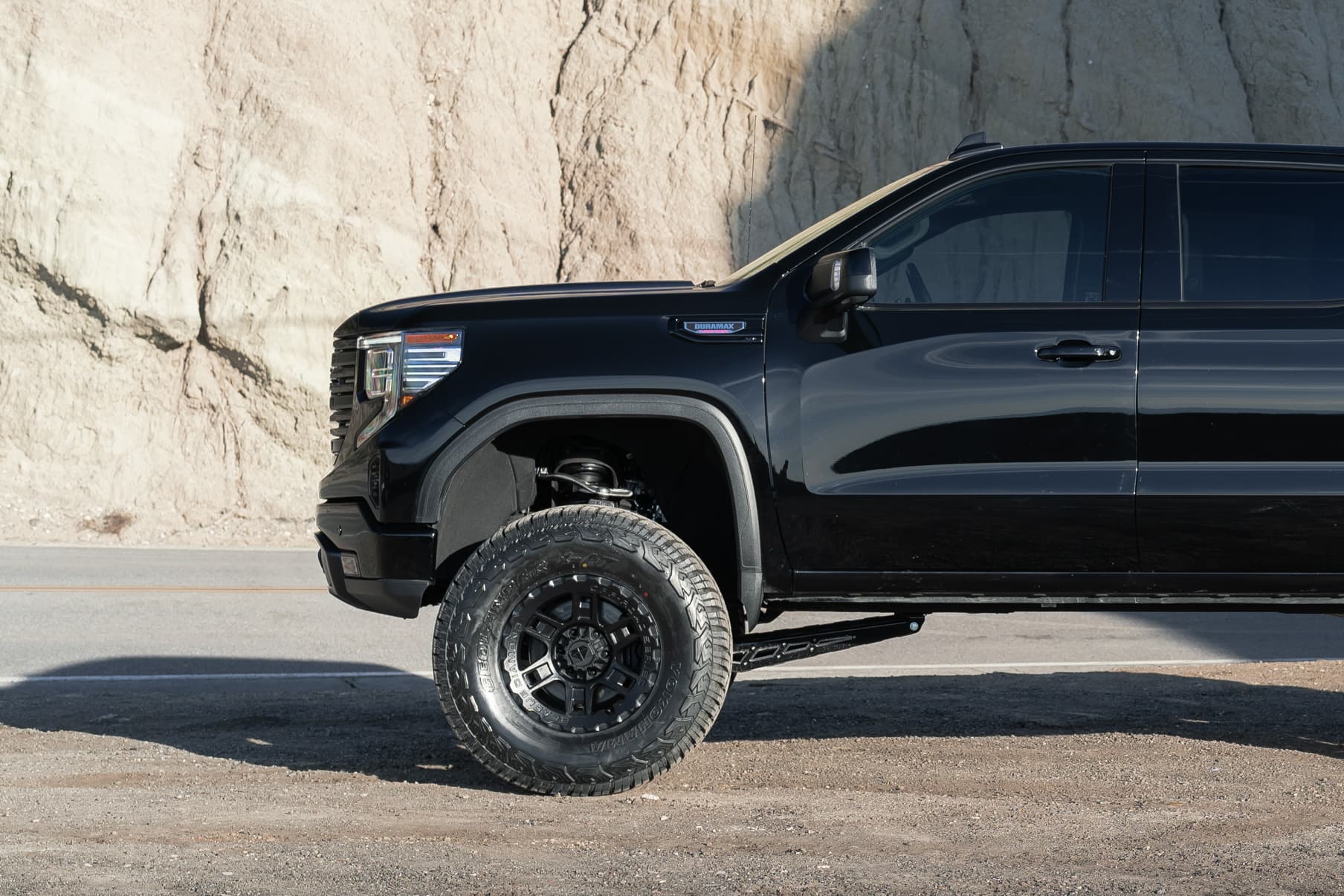 2022 GMC 1500 — wheels, rear view