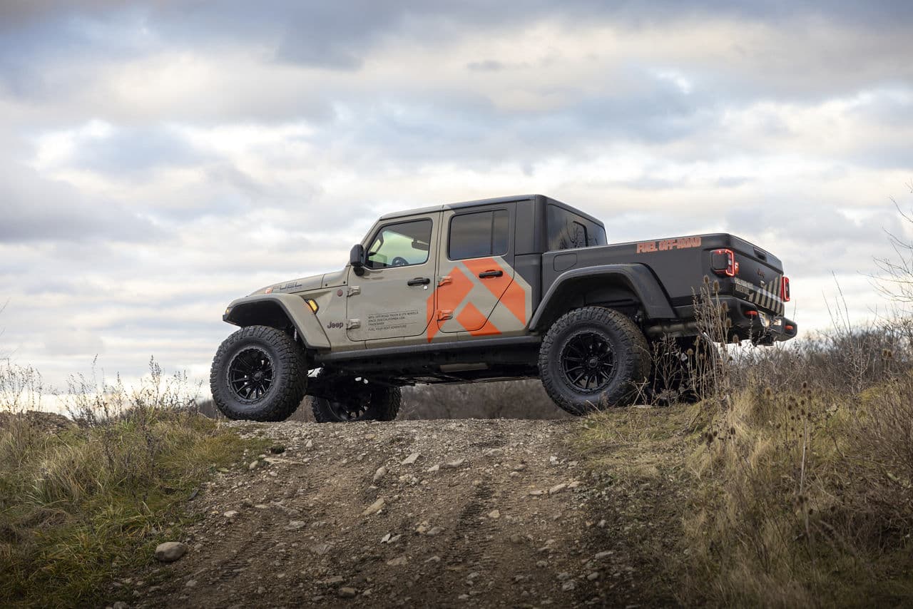 Rear view of 2022 Jeep Gladiator with wheels