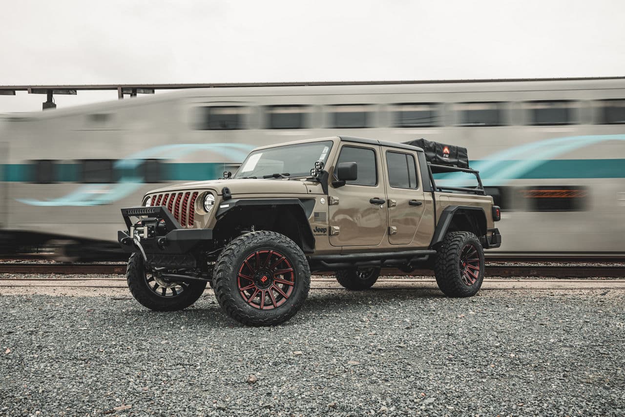 Rear view of 2022 Jeep Gladiator with wheels