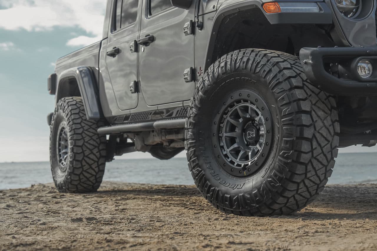 Rear view of 2022 Jeep Gladiator with wheels