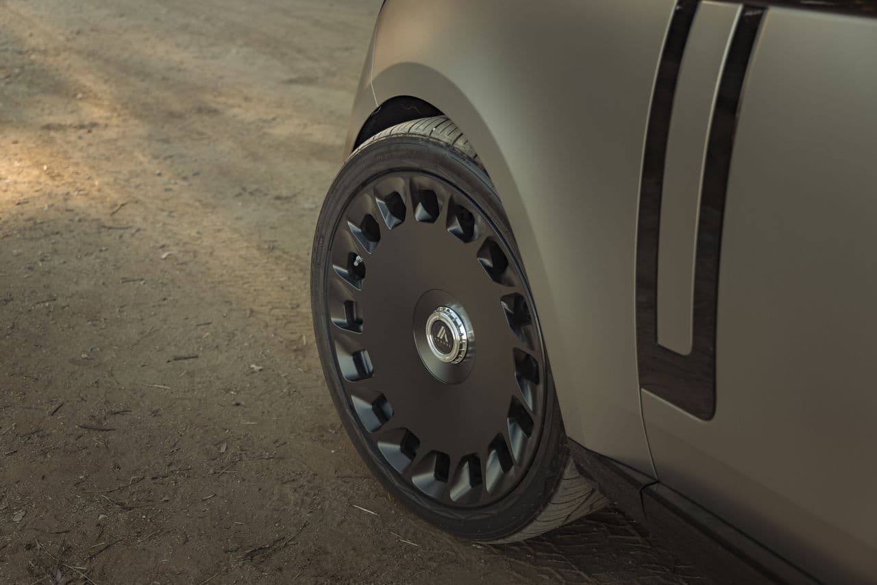 Rear view of 2022 Land Rover Ranger Rover with truck suv wheels