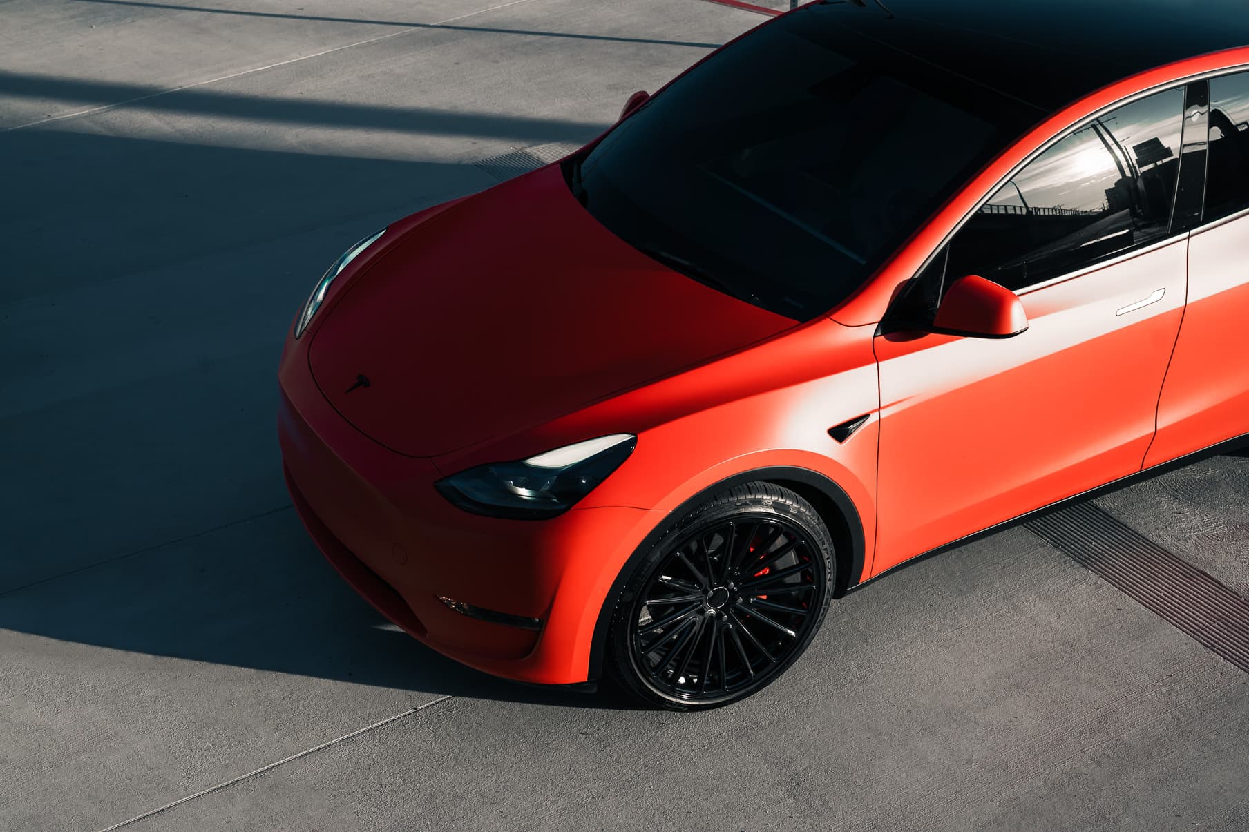 2022 Tesla Model Y — wheels, interior