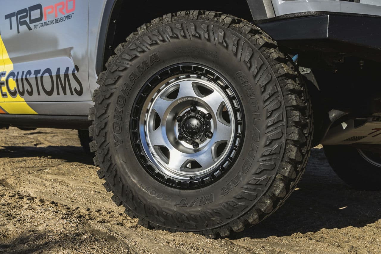 Side profile of 2022 Toyota Tundra with truck suv wheels