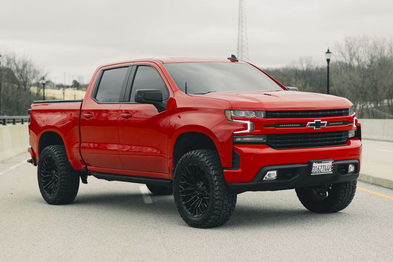 Front view of 2023 Chevrolet Silverado with truck and suv wheels