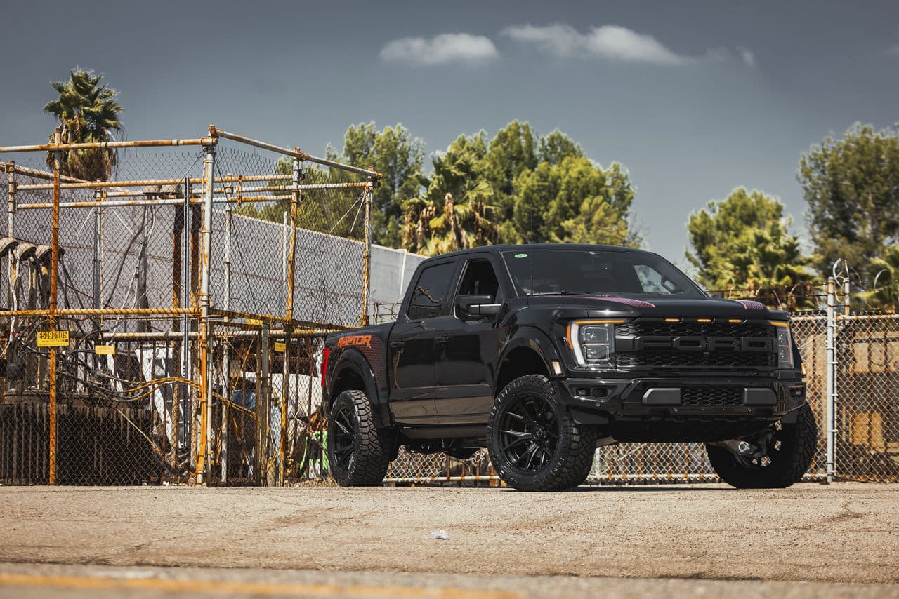 Rear view of 2023 Ford F150 Raptor with wheels