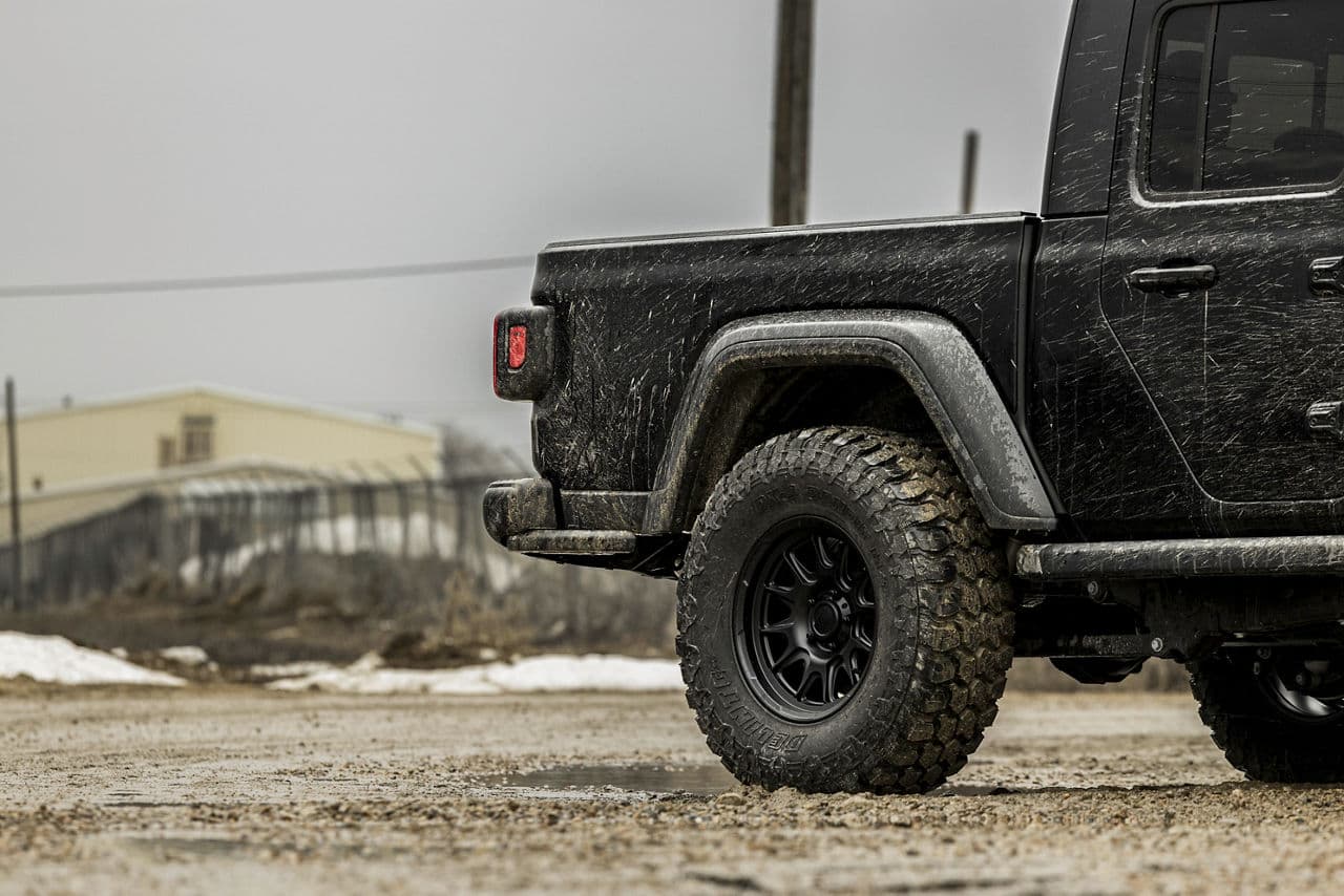 Rear view of 2023 Jeep Gladiator with wheels