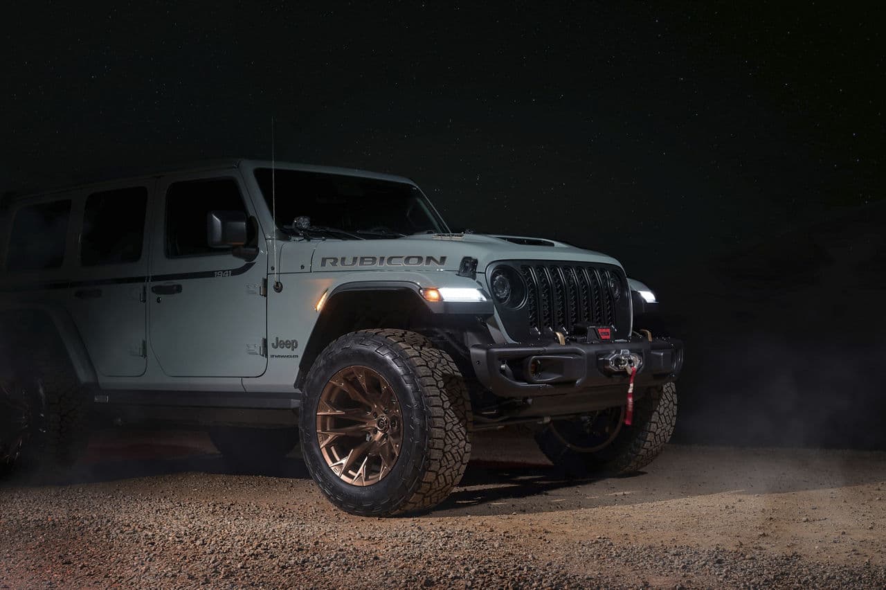 Rear view of 2023 Jeep Wrangler Rubicon with wheels