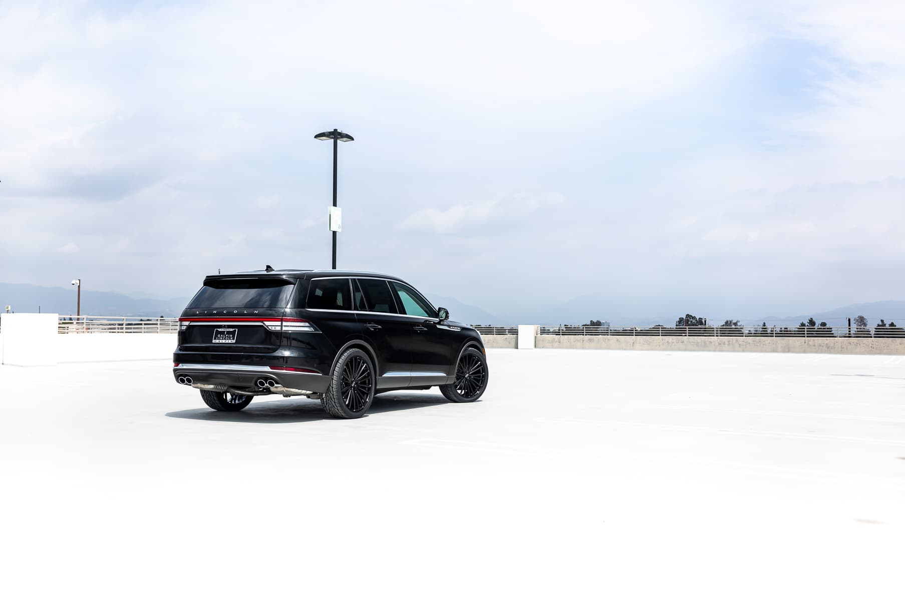 2023 Lincoln Aviator — wheels, rear view