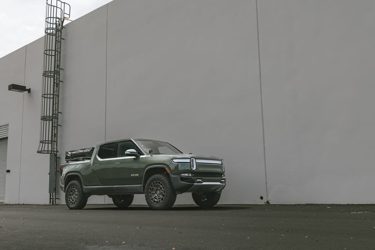 Detail view of 2023 Rivian R1T with wheels