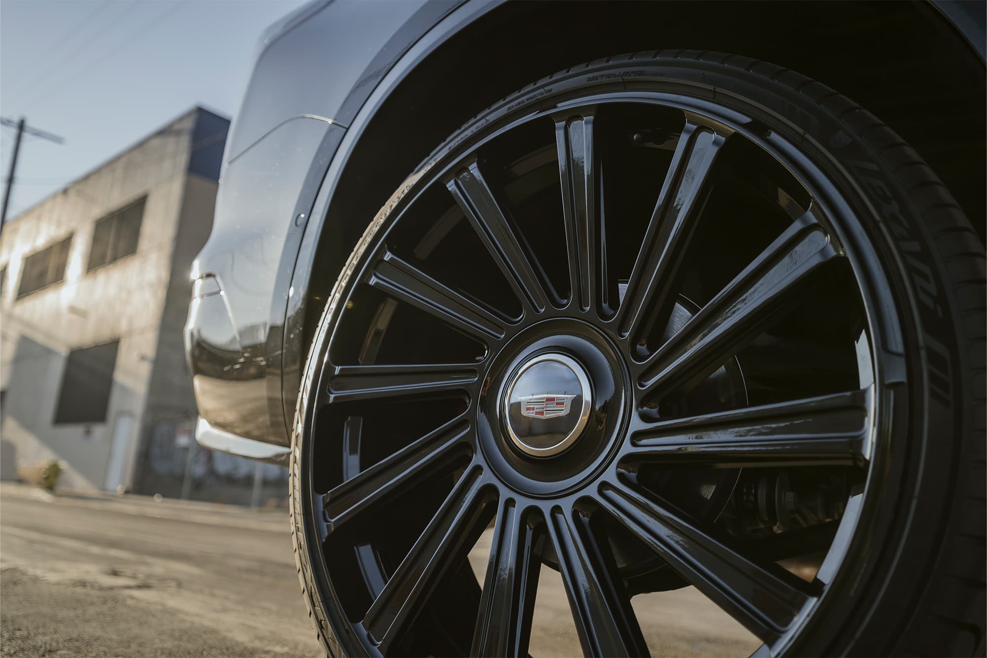 2024 Cadillac XT6 — wheels, interior