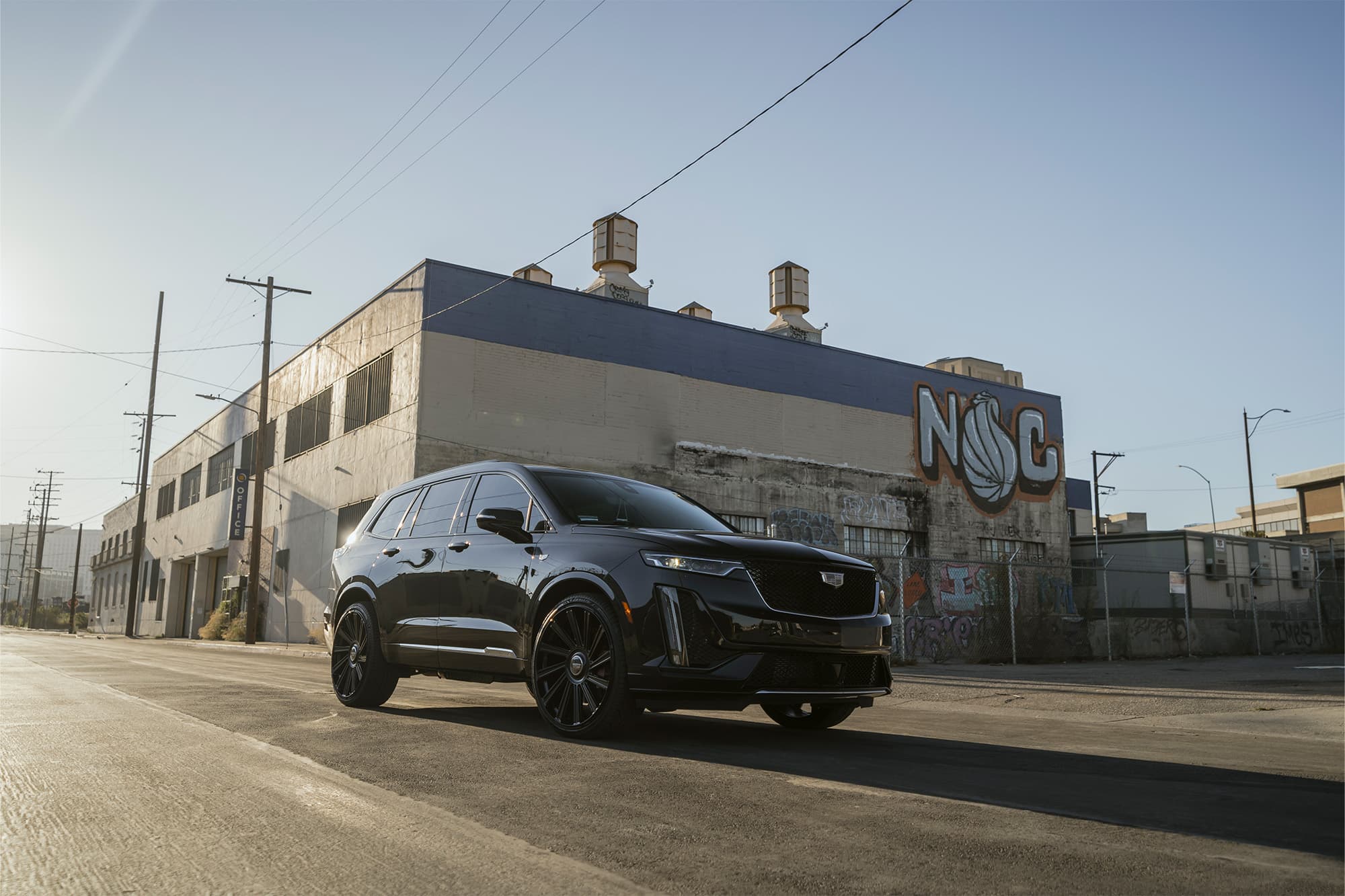 2024 Cadillac XT6 — wheels, front view