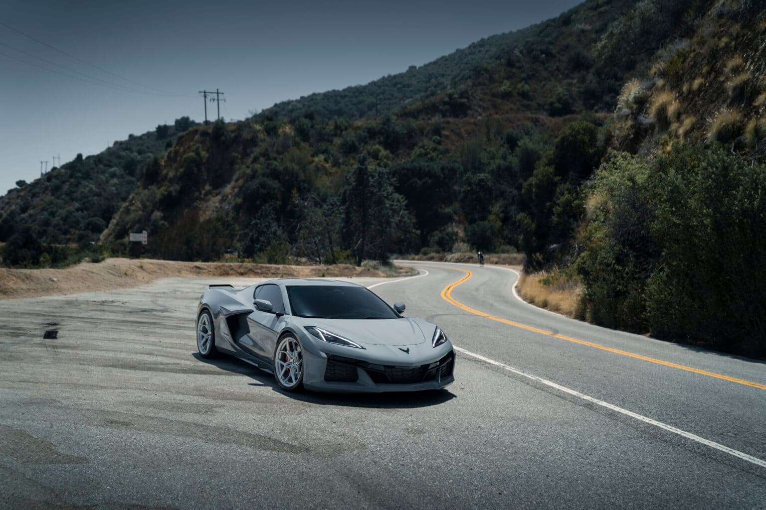 2025 Chevrolet Corvette Z06 — wheels, front view