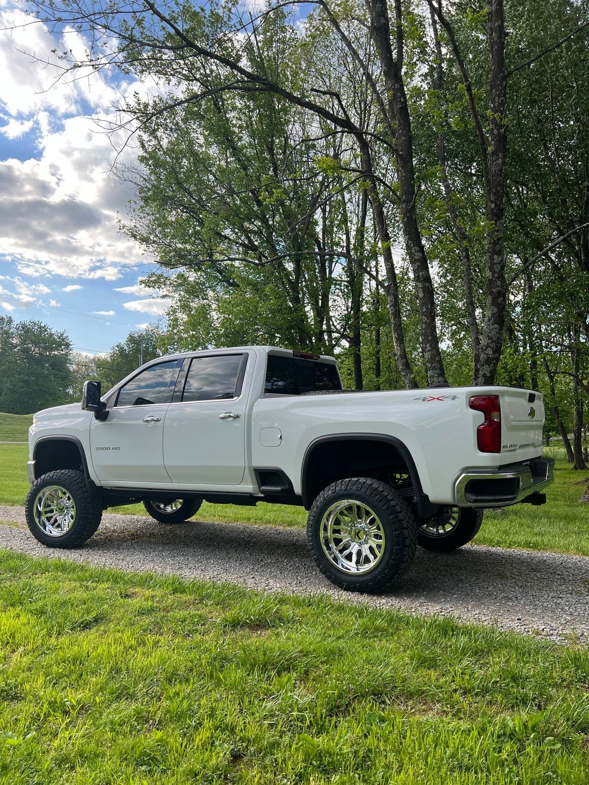 2023 Chevrolet 3500HD Silverado - Image 1