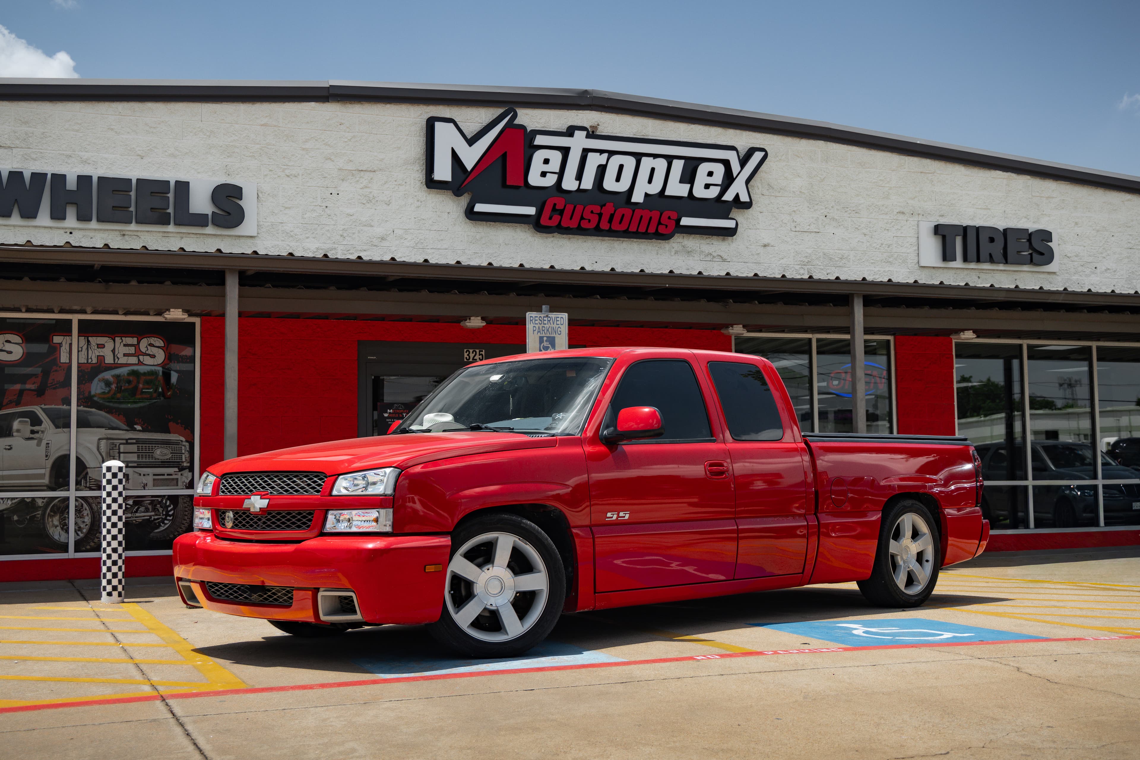 2003 Chevrolet Cat Eye Silverado SS
