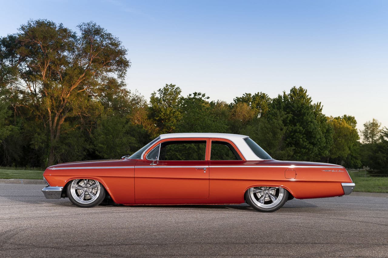 Side profile of 1962 Chevrolet Bel Air with wheels