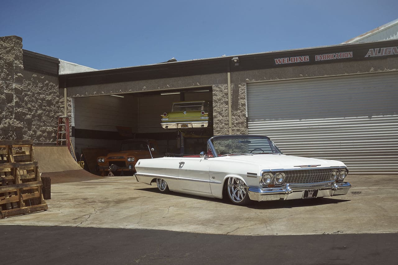 Front view of 1963 Chevrolet Impala with wheels