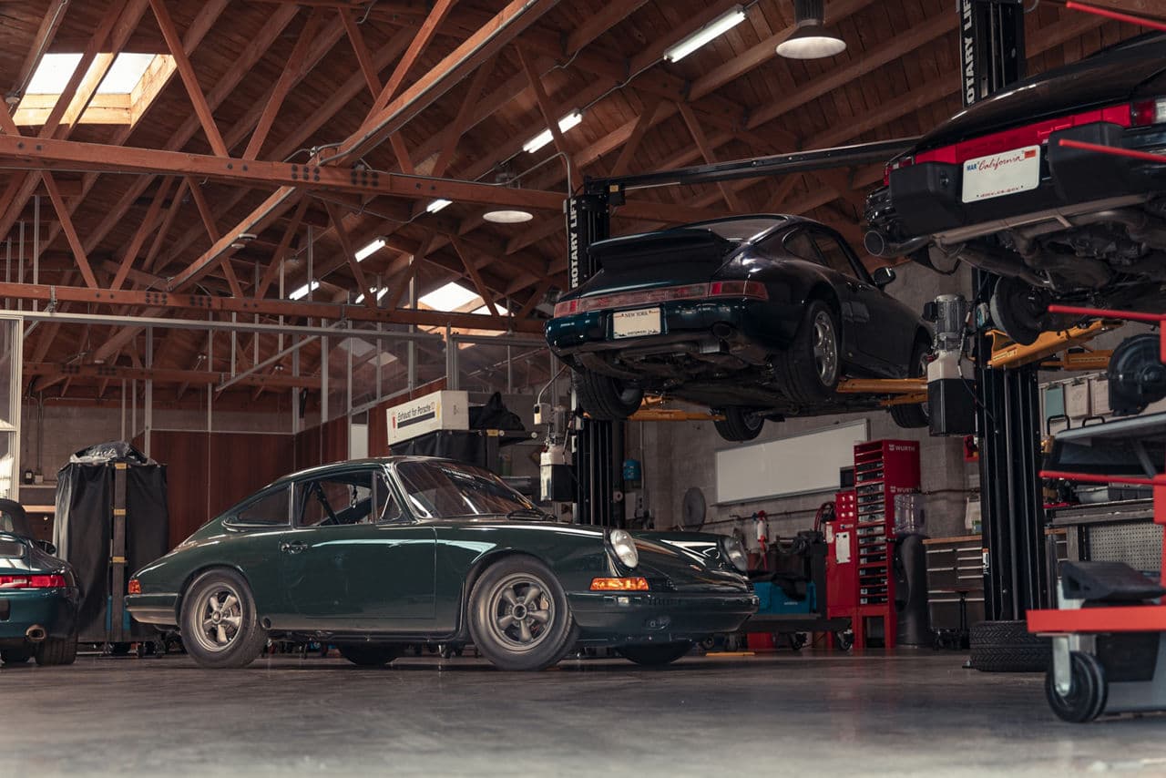 Front view of 1966 Porsche 911 with wheels
