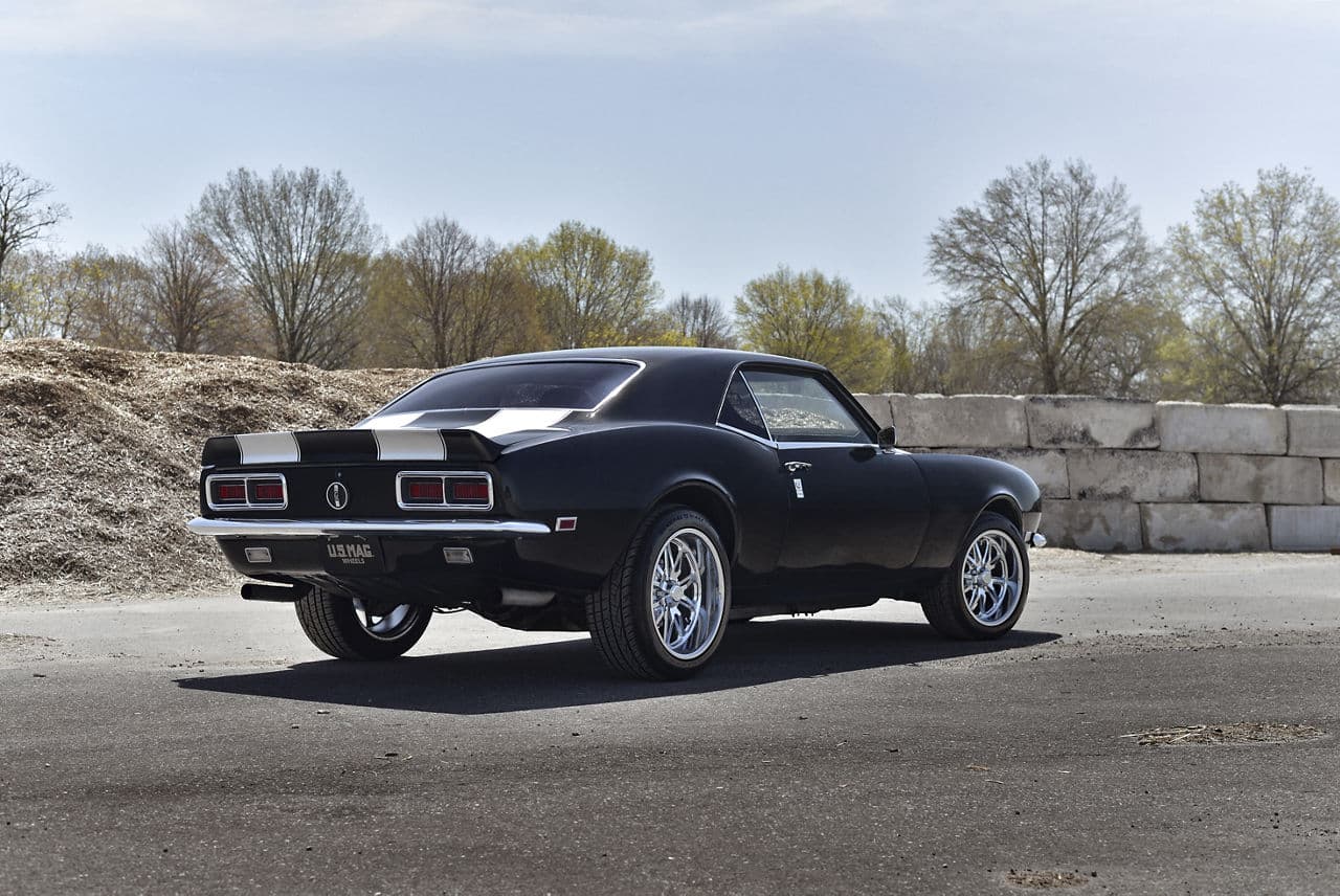 Side profile of 1968 Chevrolet Camaro with wheels