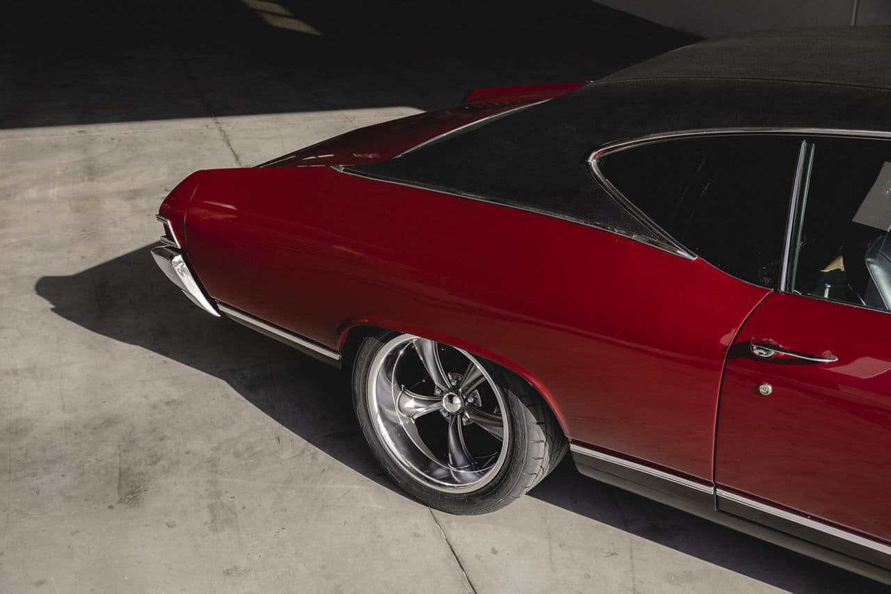 Detail view of 1968 Chevrolet Chevelle with wheels