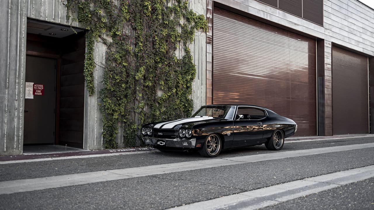 Front view of 1970 Chevrolet Chevelle with wheels